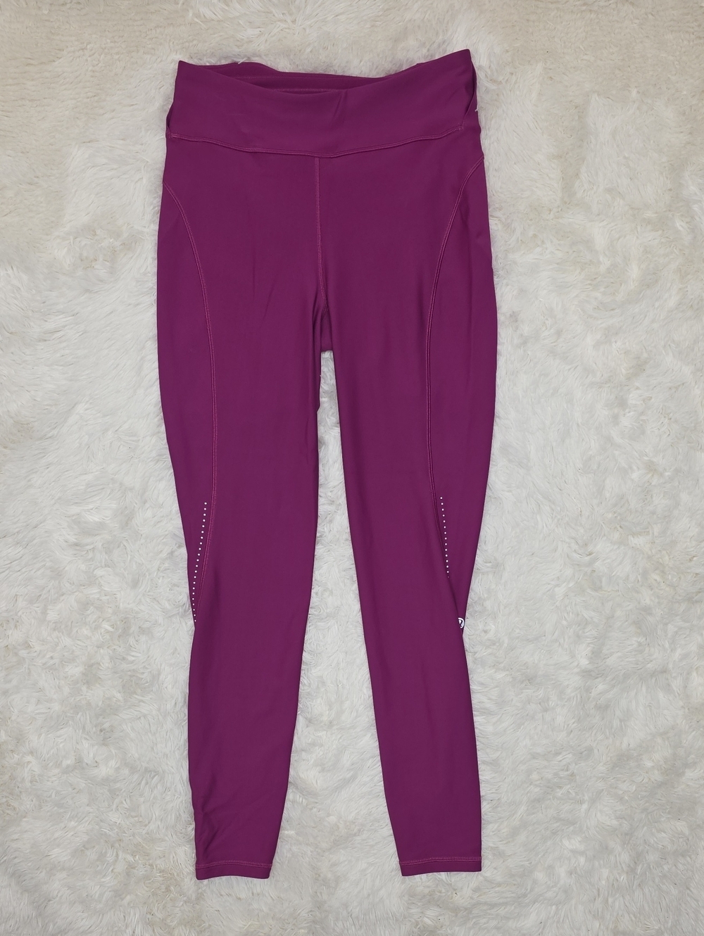 Lululemon-Magenta High-Waist Active Leggings. Size M